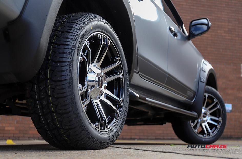 MITSUBISHI TRITON OUTLAW MACHINED PIANO BLACK